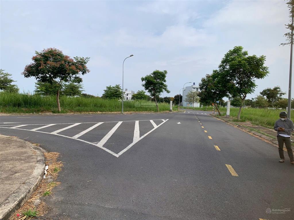 Bán đất nền dự án saigon riverpark, 1,8 tỷ 80m2, mã nền b2.22 gần công viên, đường lớn trước đất
