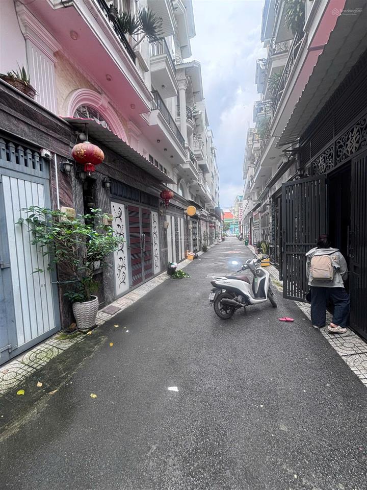 Bán nhà 1/ thống nhất p16 gò vấp, hẻm xe hơi, dt 4x10m, có công viên nội khu, 5 tầng giá 9.9 tỷ tl