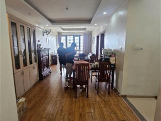 Chính chủ cần bán căn hộ 3pn 100m2 ct36a định công.  o848123626