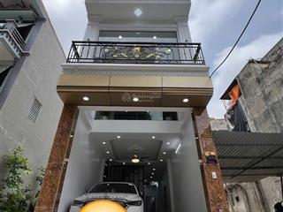 Bán nhà riêng tại ngũ hiệp, 8,xx tỷ, 60m2, giá tốt hot! thang máy kinh doanh