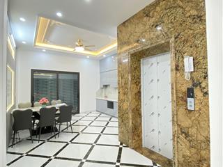 Bán nhà đối diện tái định cư quỳnh đô. ô tô ngủ trong nhà. 76,8m2 lô góc dân tự xây. chắc chắn