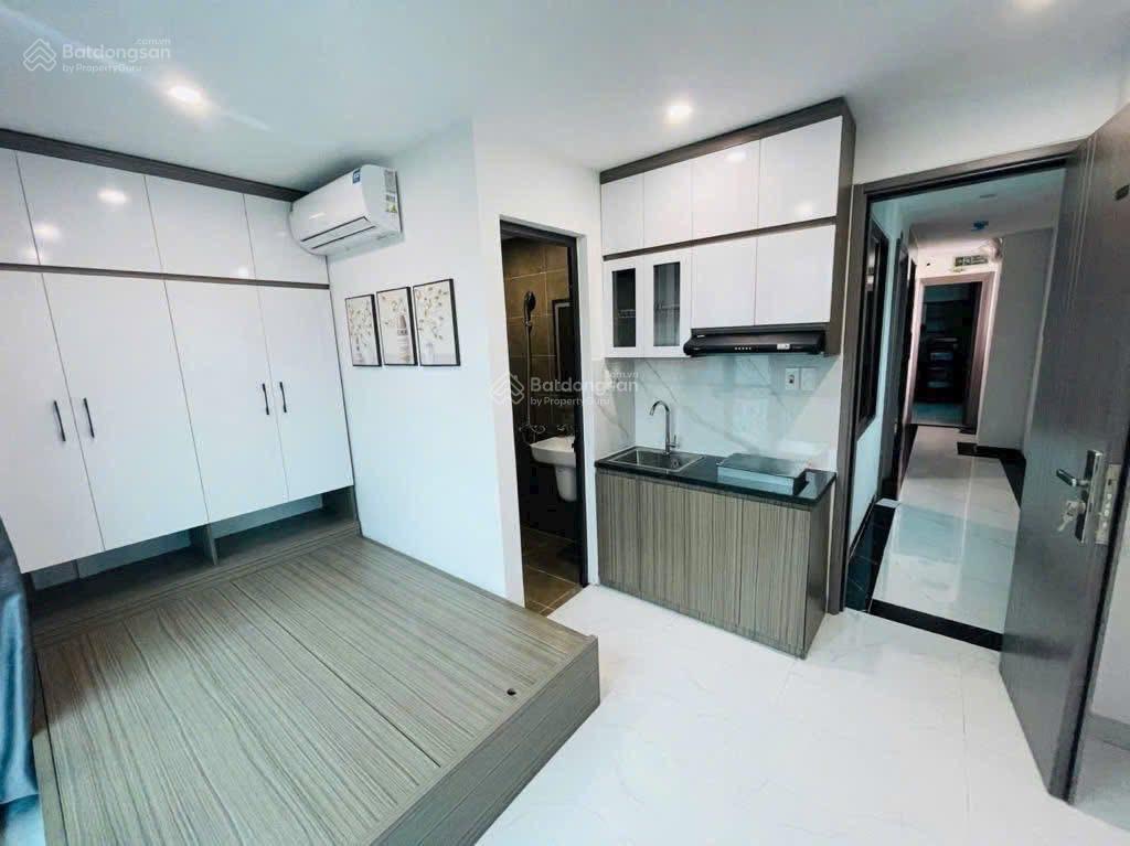 10 phòng khép kín, 720tr/năm, full nội thất, thang máy, hoàng mai chính chủ. bx nước ngầm