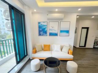 Bán căn chung cư mặt phố phạm văn đồng, gần cv hoà bình. diện tích 102m2 3pn 2vs. full đồ 6.x tỷ