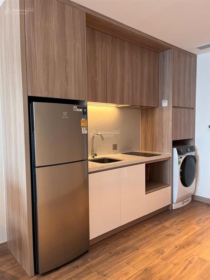 Chính chủ bán căn 2 ngủ alacarte hạ long. giá tốt