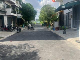 Nhà đất giá rẻ mua sinh lời cao . quận 12 , tp. hcm