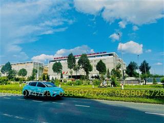 Lô góc 3 mặt tiền  phường long an (p6) gần aeon mall  giá rất mềm hơn 10tr/m2