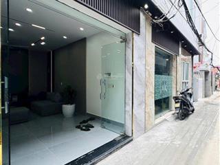 Nhỉnh 5 tỷ  cầu diễn  30m2  5 tầng mới keng  ô tô đỗ
