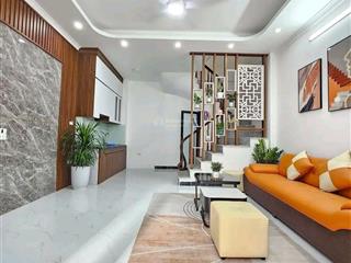 33m2  hồ tùng mậu  5 tầng full nội thất  sát phố chỉ 7 tỷ