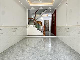 Chính chủ cần bán căn nhà lầu ngay chợ 26 quách điêu