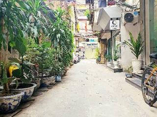 Bán tập thể 97 vọng hà 90m 2 ngủ ban công rộng thoáng