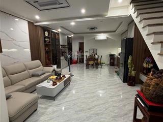 Nhà dân xây mới, 80m2 full nội thất cao cấp, 2 mặt thoáng, thiết kế hiện đại,ở ngay không cần sửa
