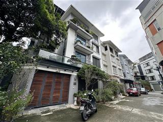 Bán gấp nhà lĩnh nam  time city. vị trí đẹp nhà vườn đẳng cấp 90m 5 tầng 26,5tỷ