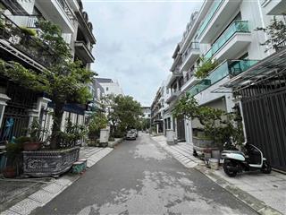 Bán gấp nhà green park vĩnh hưng. lô góc 3 thoáng 100m2 26 tỷ