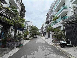 Bán gấp nhà liền kề greenpart vĩnh hưng vị trí cực đẹp giá rẻ nhất khu vực 27 tỷ 100m