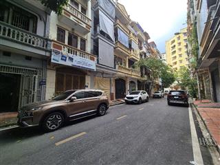 Bán gấp nhà kđt đại kim vị trí cực đẹp đi lại thuận tiện phân lô thông bàn cờ 68m 27 tỷ