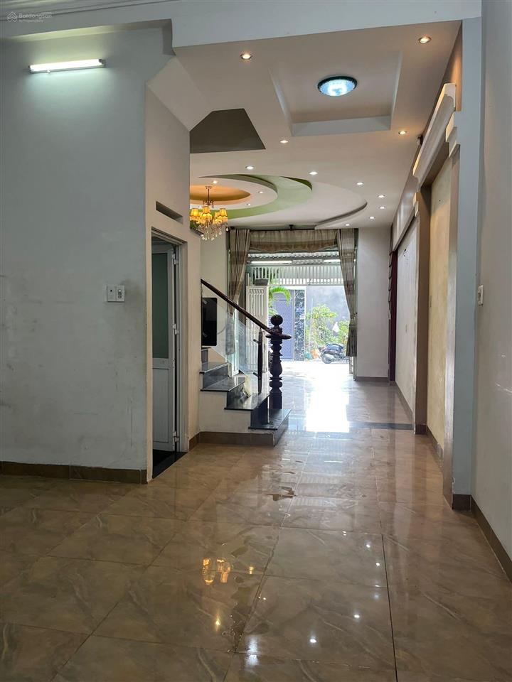 Siêu hời giá rẻ dt 5m x 18m x 1 lầu nhà mới đón tết xum vầy