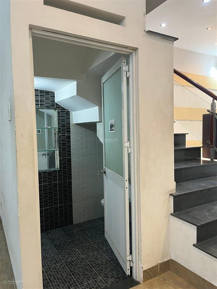 Siêu hời giá rẻ dt 5m x 18m x 1 lầu nhà mới đón tết xum vầy