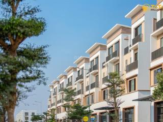 Cần bán nhà phố gần metro , cách phú mỹ hưng 20 phút , diện tích 5x18m giá 5.5ty ,bank cho vay 80%