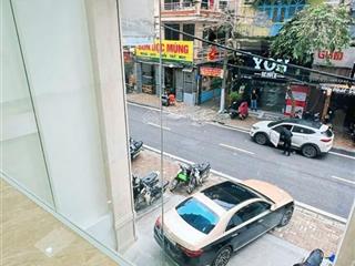 Mặt phốtoà văn phòngkinh doanhmặt tiền lớnvỉa hè rộng thuê 800tr/thángthông sàn l.h 0919 611 ***