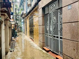 Chính chủ nhờ bán nhà 56m 4tầng giá chỉ 11tỷ phố trần cung thoáng trước sau  tuấn 0919 611 ***