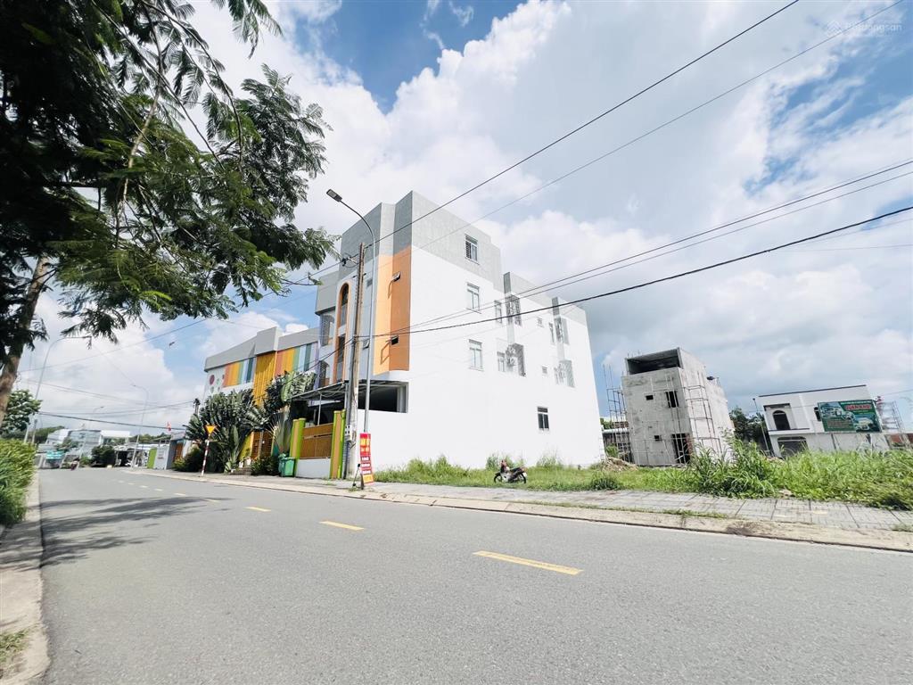 Cần tiền bán gấp lô đất mt hồ tri tânvòng xoay vũng vằntp.bà rịa