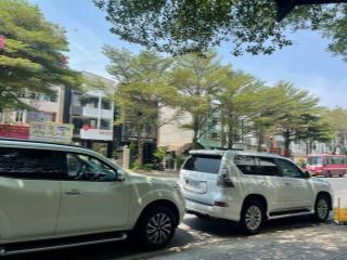 Chủ đất bán lô đất mặt tiền đường 40m trương văn bang dt 8x20m, xây 7 tầng giá 480tr/m2