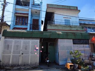 Bán nhà 200m 1 căn nhà 5x 20 3 tầng và dảy trọ 5 x 20 2 tầng có 14 phòng cho thuê.giá 12 tỷ bớt lộc