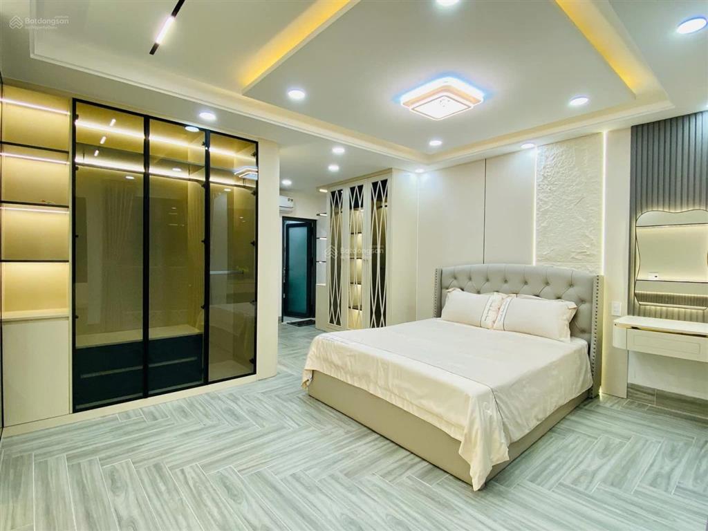 Bán nhà ngang 5 x 15m, đúc 4 tấm nhà ở đường số 14 p8 gò vấp. giá chỉ hơn 6 tỷ