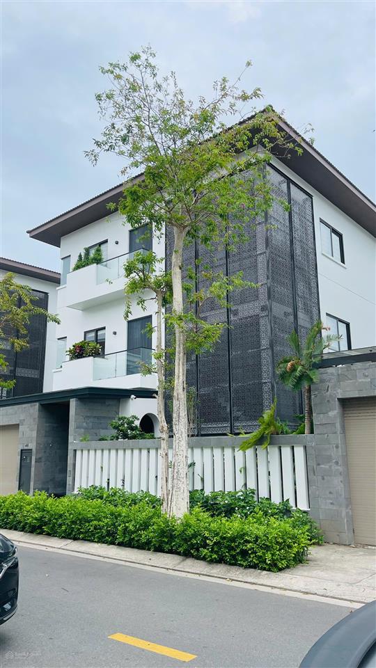 Nhà phố lavida xây dựng 5x13m, ngay sát căn góc rất thoáng  đã có sổ hồng  giá tốt 7,750 tỷ