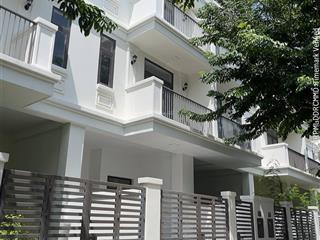 Cần bán gấp nhà phố lavida  vũng tàu, hướng đông nam, đường lớn 11.5m, 6.2 tỷ