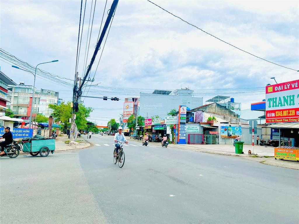 Lô đất đẹp thủ thừa mà chậm thì... xin mời nhà mình lên núi dùm em! nguồn chủ chính