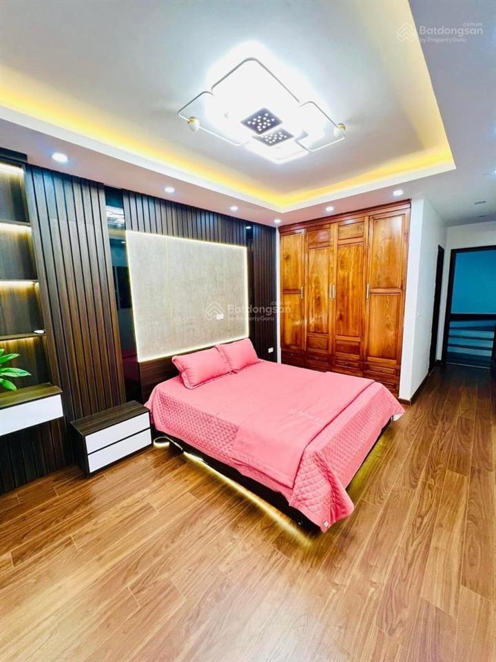 Bán nhà 65m2, mt 4,8m, 7,5tỷ, ô tô 7 chỗ đỗ cửa, thông thoáng, ngõ nông, tây tựu, bắc từ liêm