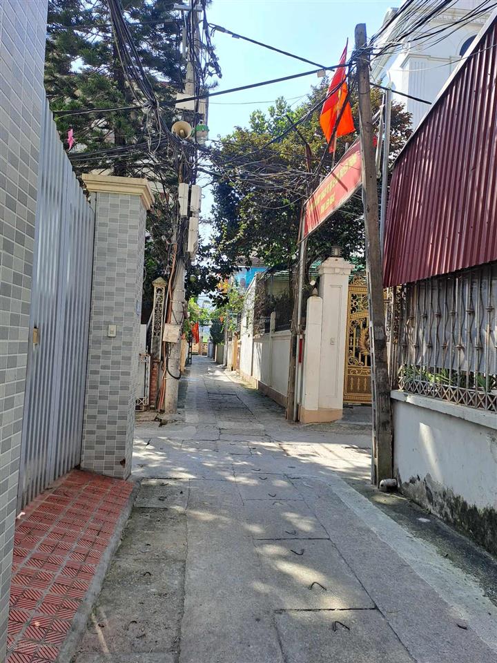 Bán đất 62m2, mt 3,8m, giá 6,9tỷ, ô tô đỗ cửa, gần đh công nghiệp, tây tựu, bắc từ liêm.