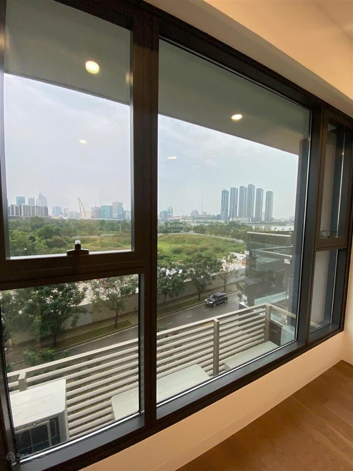 Cho thuê 3 phòng ngủ river thu thiem 50 triệu net full nội thất view sông, landmark 81 137m2