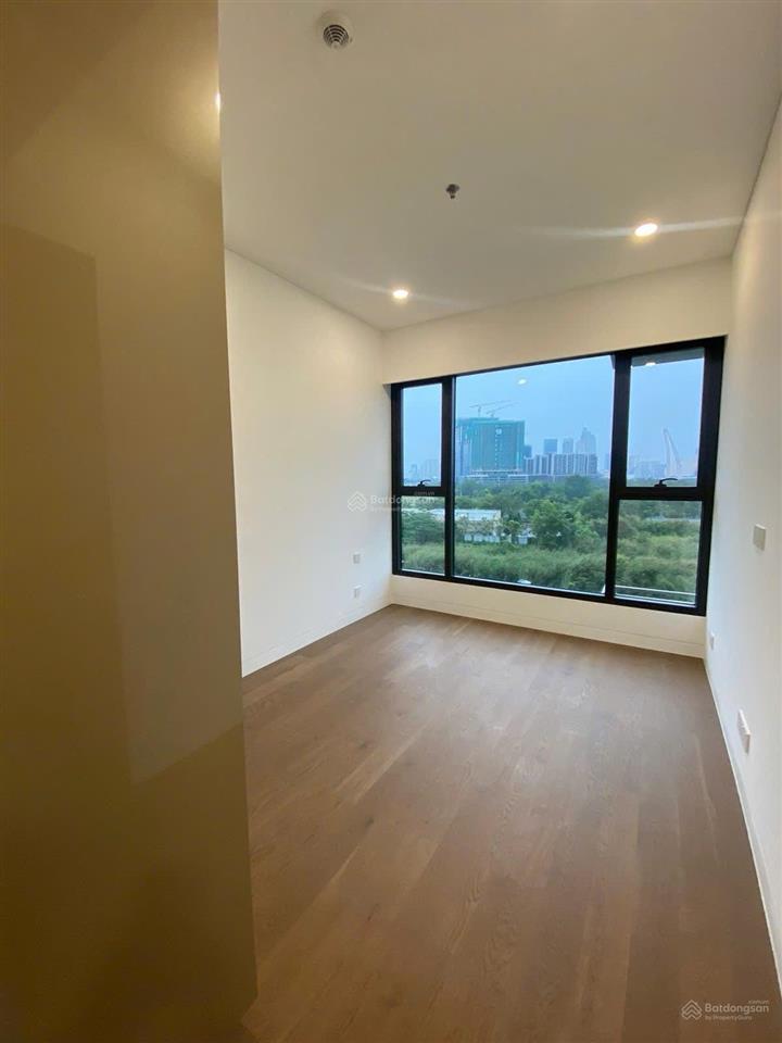 Cho thuê 3 phòng ngủ river thu thiem 50 triệu net full nội thất view sông, landmark 81 137m2
