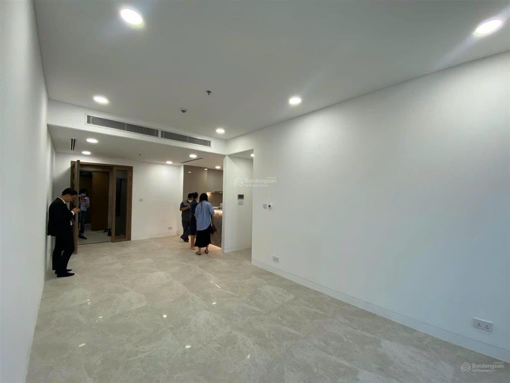Cho thuê 3 phòng ngủ river thu thiem 50 triệu net full nội thất view sông, landmark 81 137m2