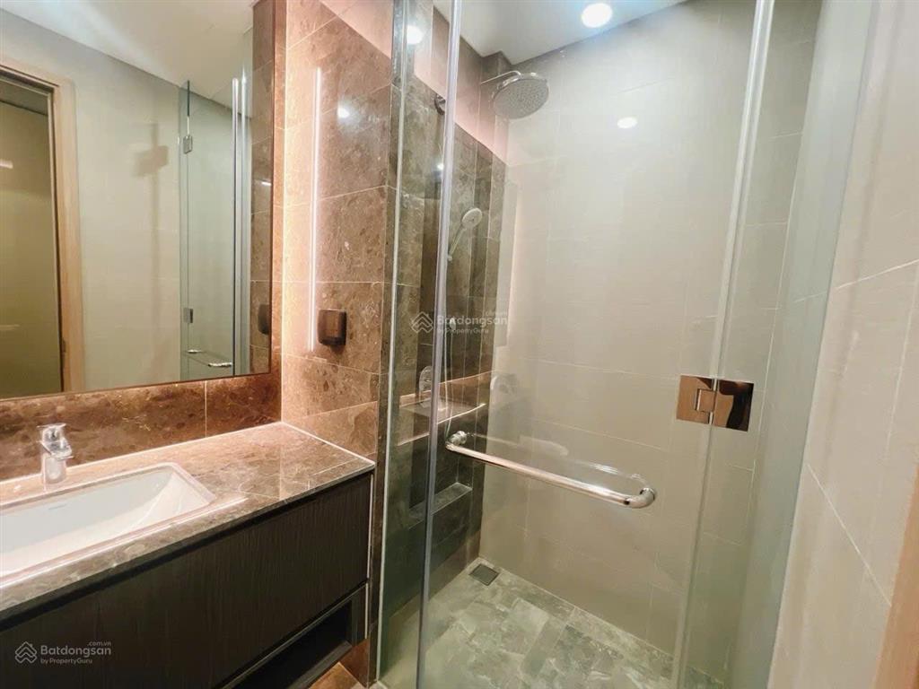 Bán căn hộ 2 phòng ngủ the river thủ thiêm 18.5 tỷ all in nội thất cơ bản 94m2