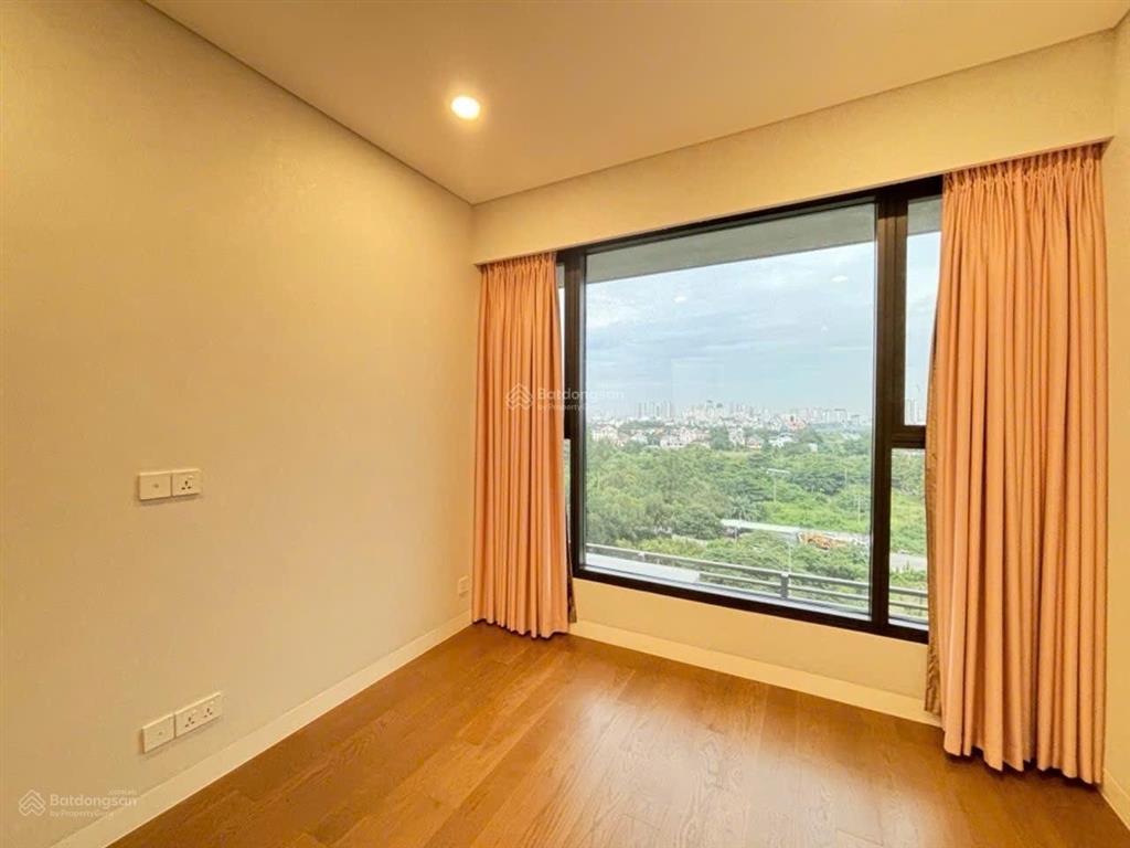 Bán căn hộ 2 phòng ngủ the river thủ thiêm 18.5 tỷ all in nội thất cơ bản 94m2