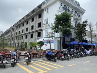 Cần bán shophouse trục chính thị xã phú thọ, kinh doanh tốt, tăng giá cao.