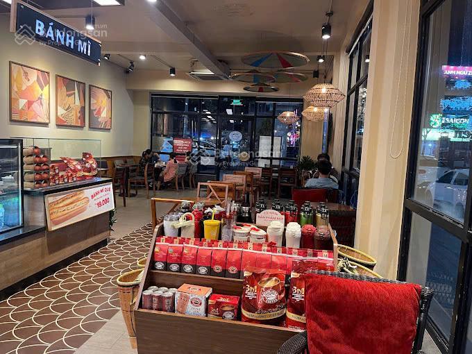 Bán căn hightland coffee góc 2 mt trần não  5x42m  hđt 100 tr/th  hạ sâu về 37 tỷ