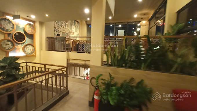 Bán căn hightland coffee góc 2 mt trần não  5x42m  hđt 100 tr/th  hạ sâu về 37 tỷ