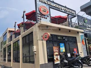 Bán căn hightland coffee góc 2 mt trần não  5x42m  hđt 100 tr/th  hạ sâu về 37 tỷ