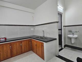 Cho thuê nhà giá rẻ đường trần hưng đạo ngay sân vận động dĩ an, nhà mới 1 trệt, 1 lầu