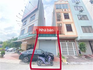 Phân lô dịch vụ la khê  đối diện parkcity