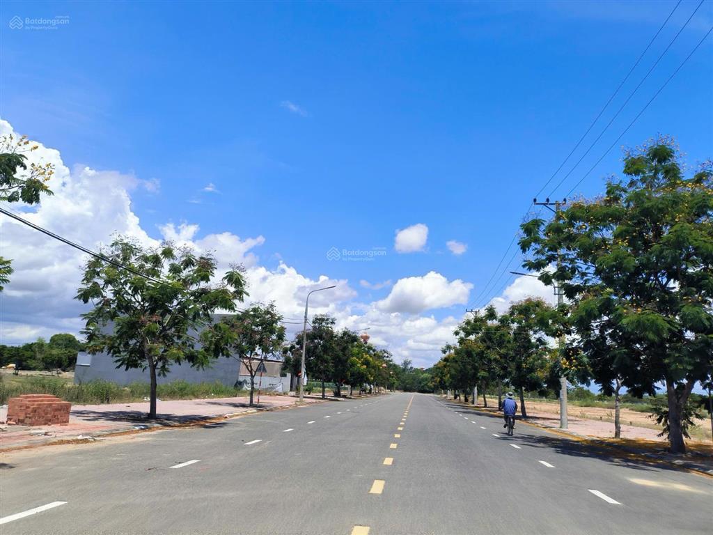 Chính chủ cần bán đất đường 27m dự án the riveria hội an complex  lai nghi sổ đỏ sẵn giá 22.5tr/m2