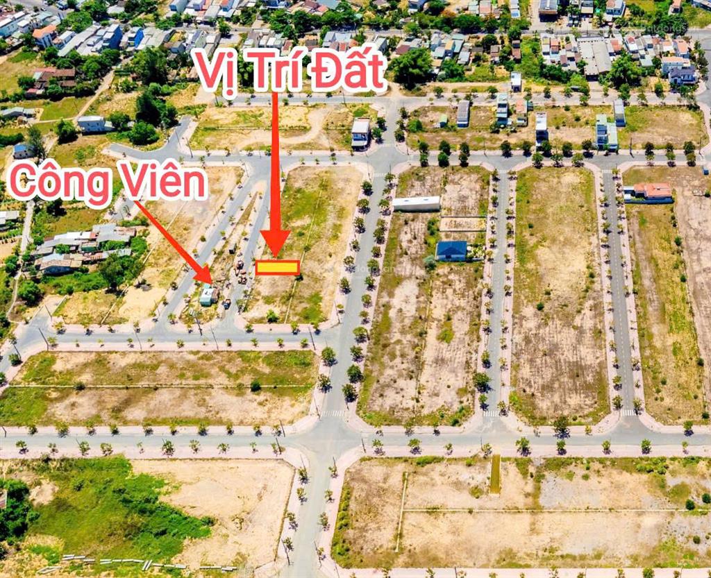 Chính chủ bán đất nền the riviera hội an complex dt 126m2 view công viên đường 7m5 giá 1.55 tỷ