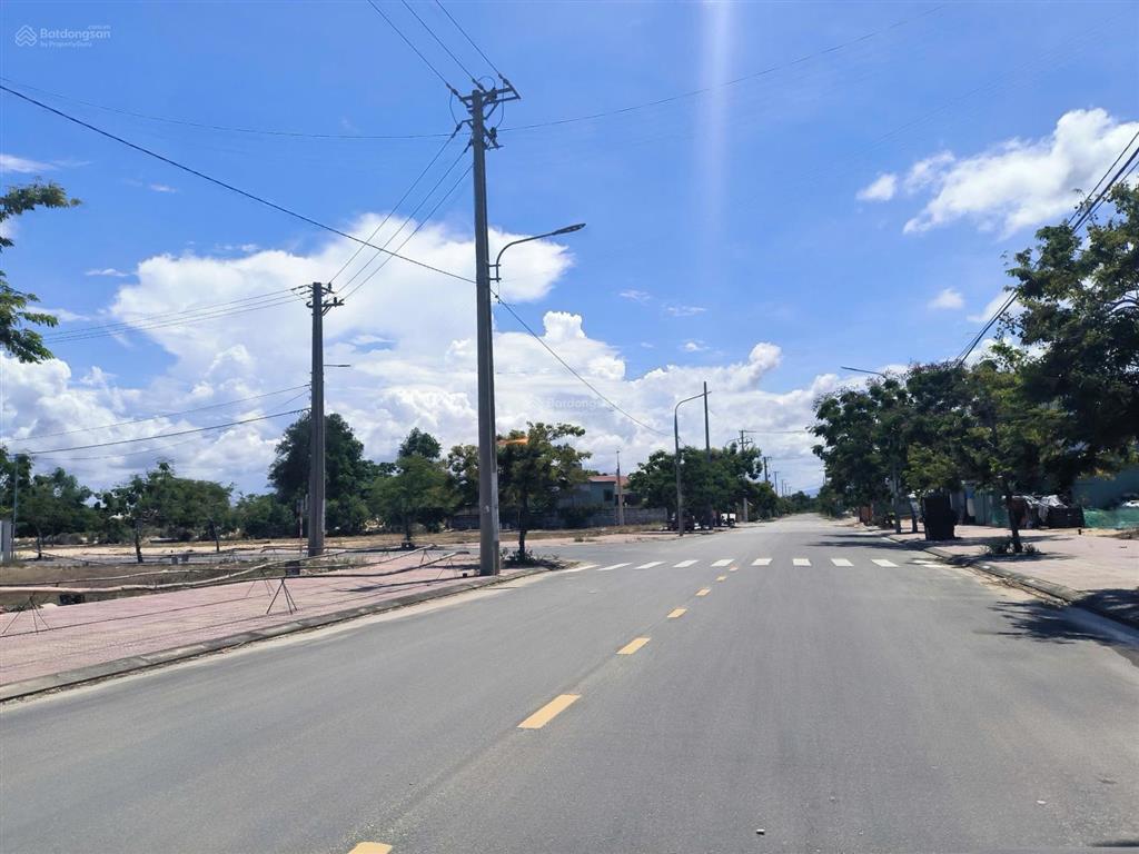 Chính chủ  gửi bán đất 150m2 đường 10m5 dự án lai nghi  the riviera hội an complex chỉ 12.6tr/m2