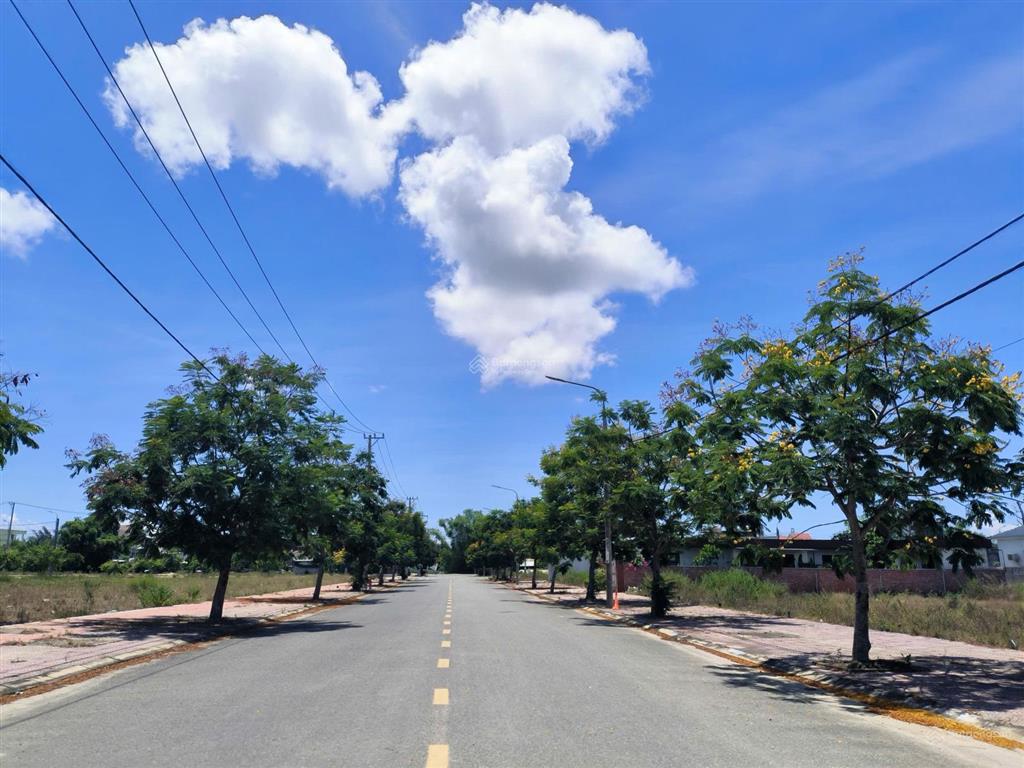 Bán đất nền dự án riviera hội an complex b2.31 dt 126m2 đường 7m5 giá 1.55 tỷ rẻ nhất dự án