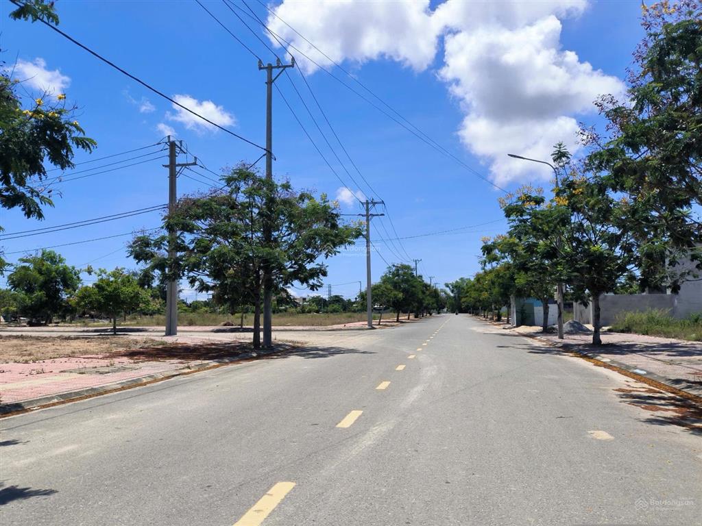 Bán đất nền dự án riviera hội an complex b2.31 dt 126m2 đường 7m5 giá 1.55 tỷ rẻ nhất dự án