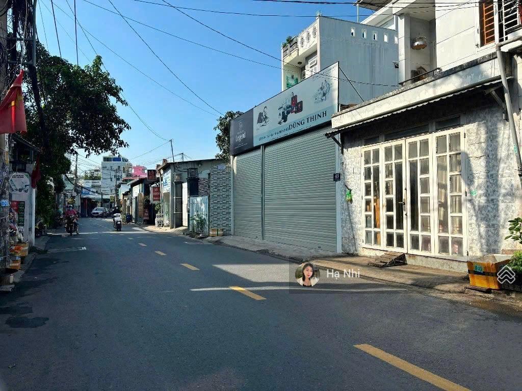 Bán đất mặt tiền kd tặng nhà c4 230m2 8x25, đ. nam hoà, phước long a, cách ga metro, ngã tư mk 300m